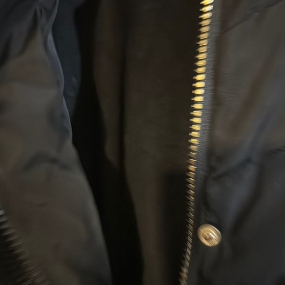 Steve Madden Black Puffer Jacket with Gold Details - Picture 5 of 7